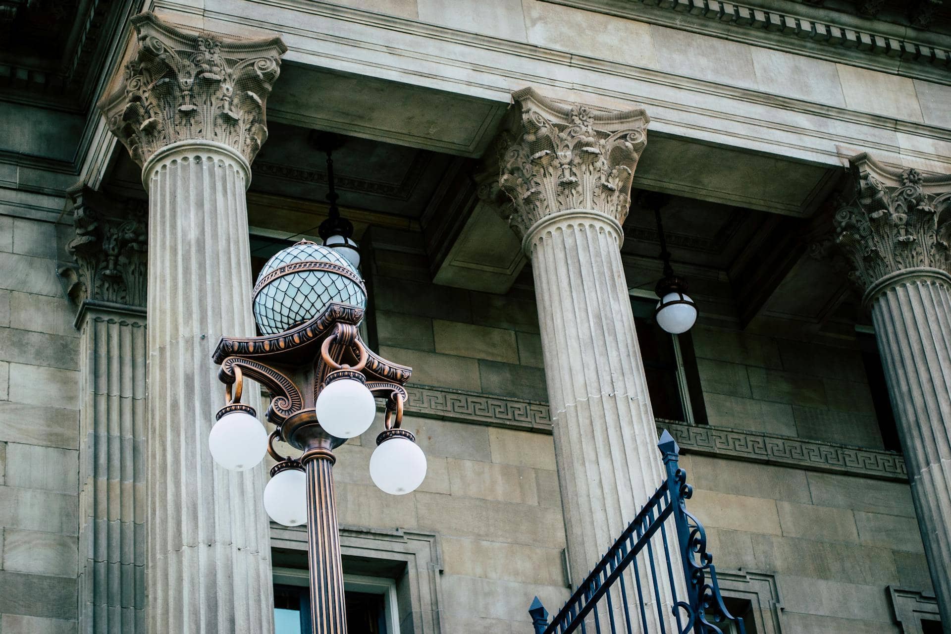 après une assignation que se passe-t-il - Mon Tribun